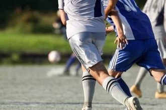 高校サッカー東京大会、PK戦「ゴール判定に重大な誤り」で勝敗覆る　ゴールネット破損を見落とし