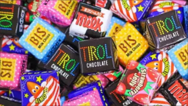 チロルチョコ、「小さくなった？」の声に「変わってません！」　混同される2サイズ、取材に明かした誕生の経緯