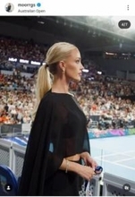 爆美女インフルエンサー、テニス全豪オープン観戦...恋人テイラー・フリッツを応援　女神降臨ショット