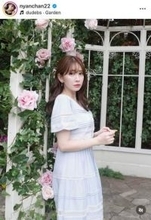 小嶋陽菜、肩出しノースリワンピで...38歳の誕生日報告　「ずっと可愛い」「さすが女神」色気ダダ漏れショット