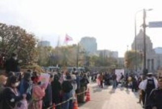 「オタクによる反戦デモ」クリエイターらも参加、思い語る　「平和でなければ活動できません」