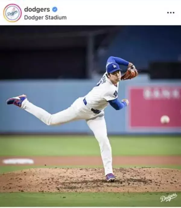 大谷翔平、グレーのジャケット×パンツの私服コーデで球場入り　「やっぱ格好いい！！」スターの貫禄ダダ漏れ