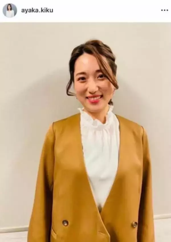 NHK解説で美貌が話題に...平昌五輪パシュート「金」菊池彩花、メガネ＆さわやかコーデがステキっ　夫は長島圭一郎