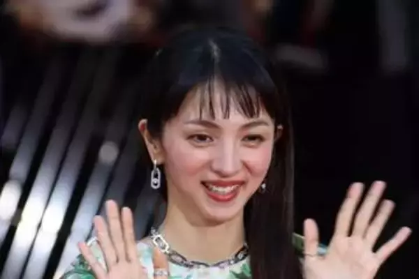 「満島ひかりの夫が「とんでもないイケメンだった」　NYでも活動のモデル＆写真家...結婚＆妊娠発表で注目」の画像