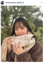 佐々木希、肩出し純白ミニ丈ドレスで異次元の美貌　「神々しい美しさ」「天使すぎ」「綺麗すぎ」