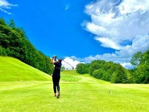 プロゴルフの試合中に赤ちゃんが泣き出しプレー中断　観戦マナー問うSNSの声に選手たちがキッパリ