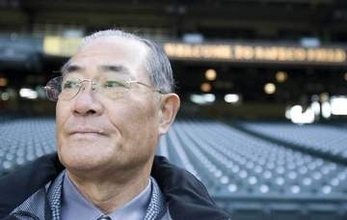 張本勲86歳、ユニフォーム姿で笑顔...「元気で何より」「アッパレ」　中村紀洋インスタに登場