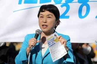 もはや恒例の社民・福島氏の食卓シリーズ...今回は「手作りお好み焼き」　その形状に「これ、狙ってきてるでしょ」の声も