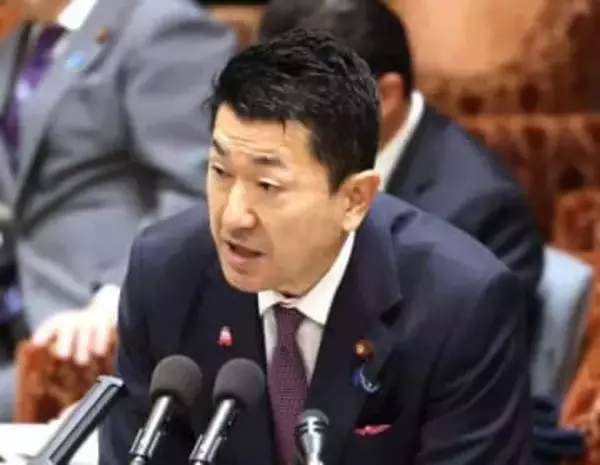 赤間防災相、高市氏ポスターで「ゴミ箱」自作→SNS騒然　「信じられない！」「なんで載せた」の声