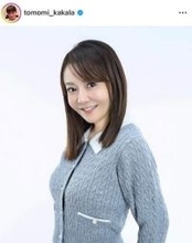 華原朋美、膝上スカート×ロングブーツで変わらぬ美貌にドキっ　念願のUSJを満喫「かわいすぎ」「楽しそう」