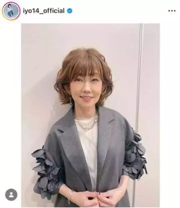 小泉今日子、変わらぬ美貌で...本木雅弘、早見優らと4ショット　松本伊代「最高に素敵なコンサートに感動」