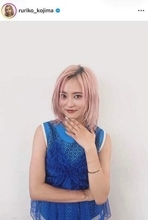 「悲しいことがありました」肩出しタンクトップ姿の小島瑠璃子　「デニムがきついと思ったーーー」赤裸々告白