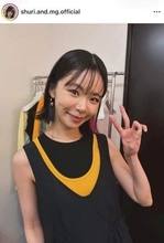 母親は伊藤蘭...趣里、膝上ミニ丈×ジャケットのコーデで色気ダダ漏れ　「見るたびに綺麗に」「可愛すぎ」