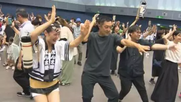 観光客も「踊る阿呆」に　アスティおどりひろば【徳島】
