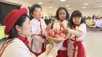 徳島市の保育園に「青森りんご」贈る　徳島市中央卸売市場で贈呈式【徳島】