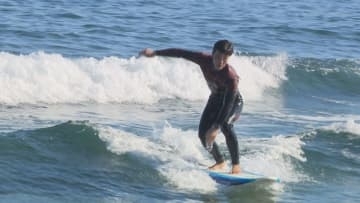 海陽町の波に魅せられ移住　若き波乗り消防士【徳島】