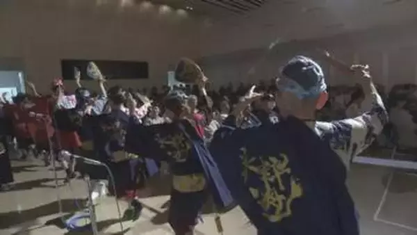 「夜まで待てない」　真昼に楽しむ阿波踊りが盛況【徳島】