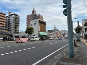 【速報】国道横断中に軽乗用車にはねられる　80歳男性が死亡【徳島】