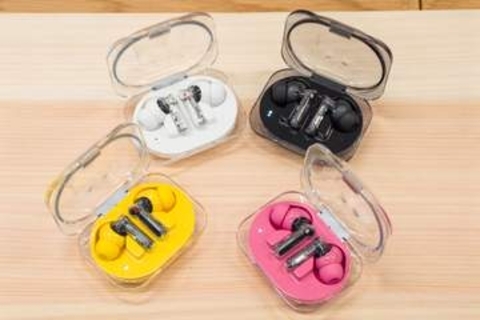 Nothing、新型イヤホン「Ear (3a)」を発売　AI録音・文字起こし対応で新色ピンクも登場
