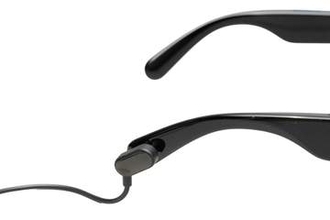 [みんなのケータイ]機器はスマートでもスマートにならない充電環境