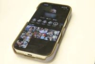 Jiffcyに新機能「Dots」、親しい人と1日1枚の自撮りでコラージュ作成