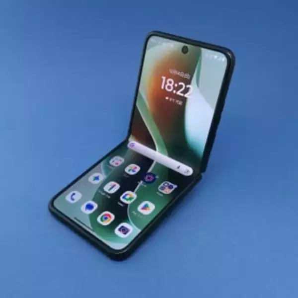 [法林岳之の「週刊モバイルCATCH UP」]「motorola razr 60 ultra」、フツーに飽きてきたユーザーに応えられるか