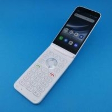 [法林岳之の「週刊モバイルCATCH UP」]「MIVE ケースマ」、ケータイの使いやすさを受け継いだスマートフォン