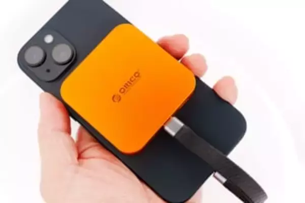 [みんなのケータイ]iPhoneの容量不足も端子不足もマグネットでくっつけて解決していく