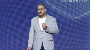 クアルコムのアモンCEOが示すAI時代、スマホやPCはエージェントのエンドポイントに