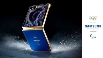 サムスン、「Galaxy Z Flip7 Olympic Edition」発表　ミラノ・コルティナ2026選手団に配布