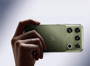 モトローラ最上位スマホ「motorola signature 27」、Snapdragon Summitで先行発表