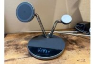 [本日の一品]iPhone、Apple Watch、AirPodsをまとめて充電できるAnkerのプレミアム充電ステーション