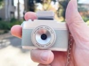 [本日の一品]意外と実用的？ スリーコインズのトイカメラ