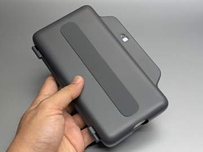 [本日の一品]磁力キーでスマホを内部に閉じ込める、新世代のスマホ依存防止ボックス