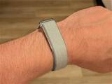 「[みんなのケータイ]Fitbit AirとGoogle Healthで睡眠管理が大幅に変化」の画像1