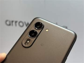 「arrows Alpha」がAndroid 16にアップデート