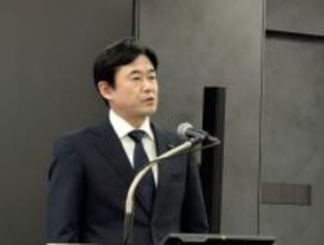 KDDI、モバイル事業が成長加速　ARPU上昇と解約率低下が鮮明に