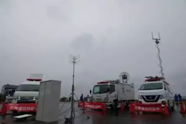 NTTドコモが総合防災訓練を開催、小型の移動基地局車やStarlinkなど能登地震の教訓を生かした取り組みを公開