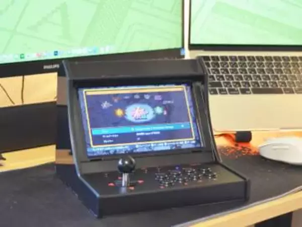 [本日の一品]ゲームセンター感覚で楽しめるNintendo Switch用アーケードコントローラー