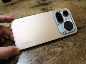 [みんなのケータイ]一足早く「Nothing Phone(4a)Pro」を購入しました