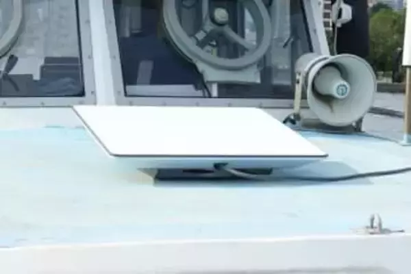 KDDIとWi2、「au Starlink フェリーWi-Fi」導入船舶を新たに7隻拡大へ