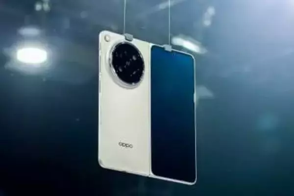 写真で見る「OPPO Find N6」グローバル発表会