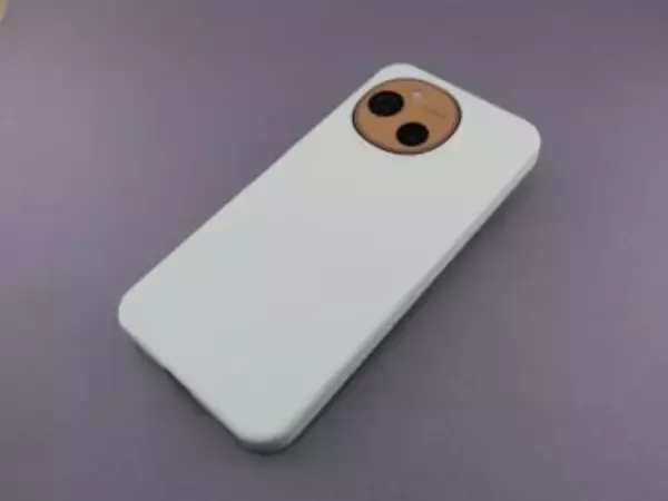 [本日の一品]SIMカード枠から生まれ変わったドコモのスマートフォンケース「エコハードケース」