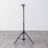 「[スタパ齋藤のApple野郎]設置までわずか10秒！ サンワの“自動展開”三脚がズボラな俺の手ブレ問題を一掃してくれた件」の画像1