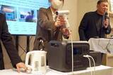「【家電レビュー】一人で持てる大容量3kWhポタ電、ブルーティAORA 300の使い勝手がいい!」の画像1
