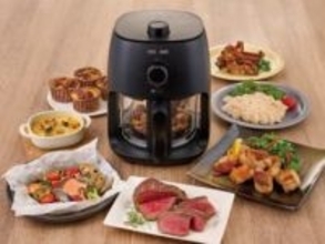 中が見えるエアフライヤー5990円　ニトリとエディオン