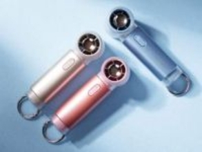 ジェット風で涼めるハンディファン　カラビナ付き