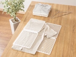 ニトリ、洗濯物きれいにたためるグッズ