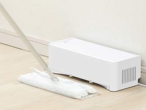 ラクにゴミ吸引する電気ちりとり　フロアワイパー後に