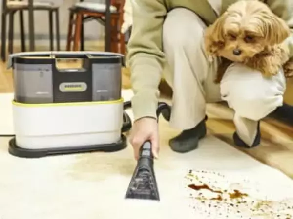 ケルヒャー、カーペットやソファ汚れを水で落とすクリーナー